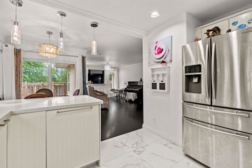 887 Riverside Drive, Port Coquitlam, BC 