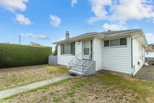 2840 49Th Avenue E, Vancouver, BC 