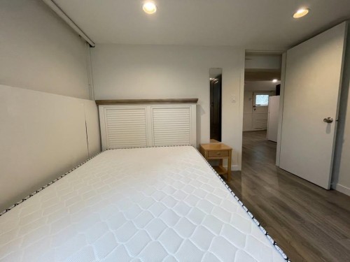 4631 14Th Avenue W, Vancouver, BC - Indoor Photo Showing Bedroom