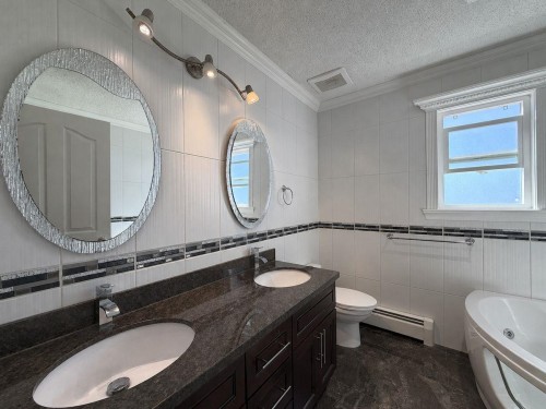 5885 Lincoln Street, Vancouver, BC 