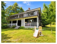 1523 Grandview Road Gibsons, BC V0N 1V5