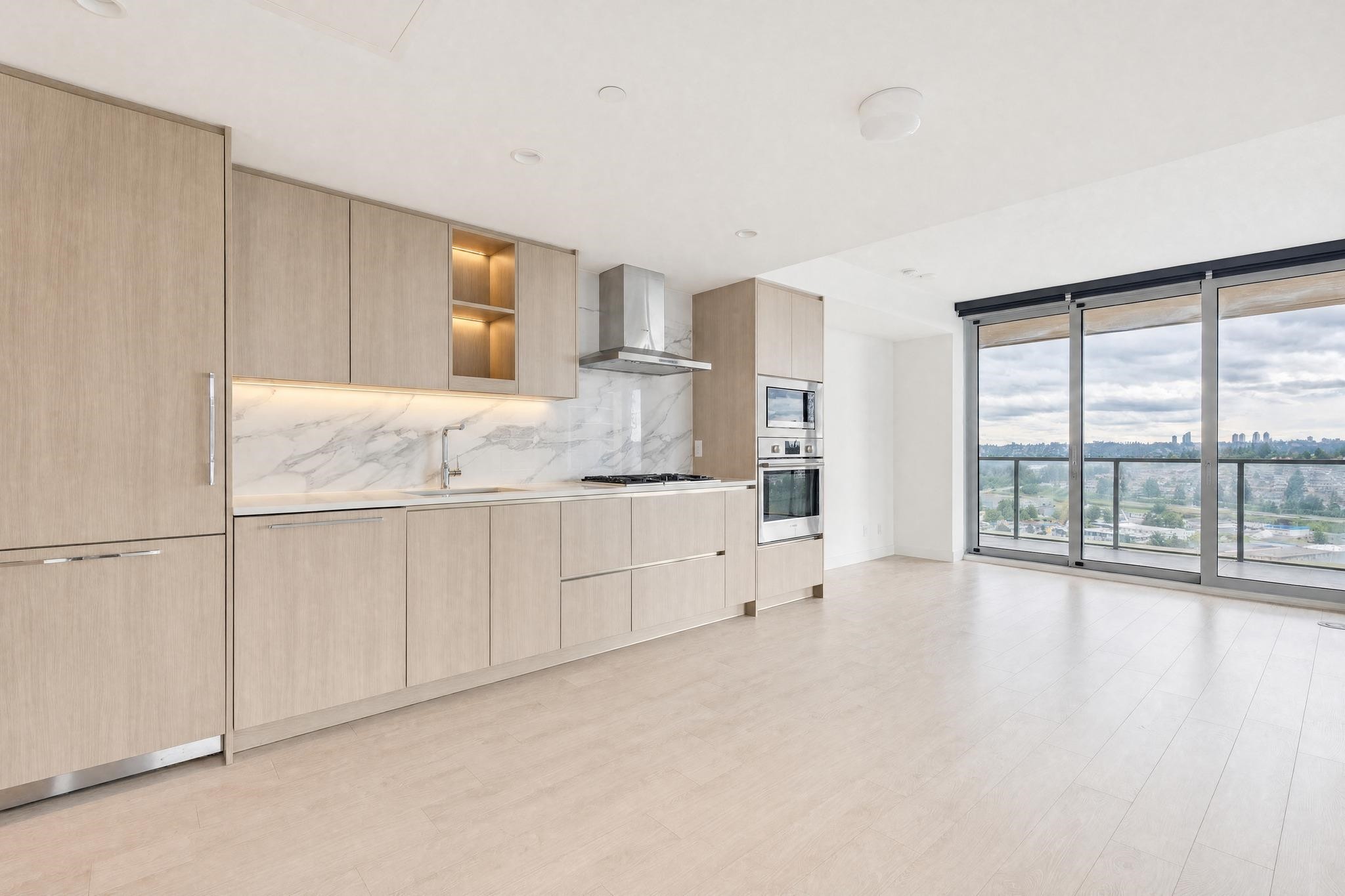 1702-4890 Lougheed Highway, Burnaby, BC
