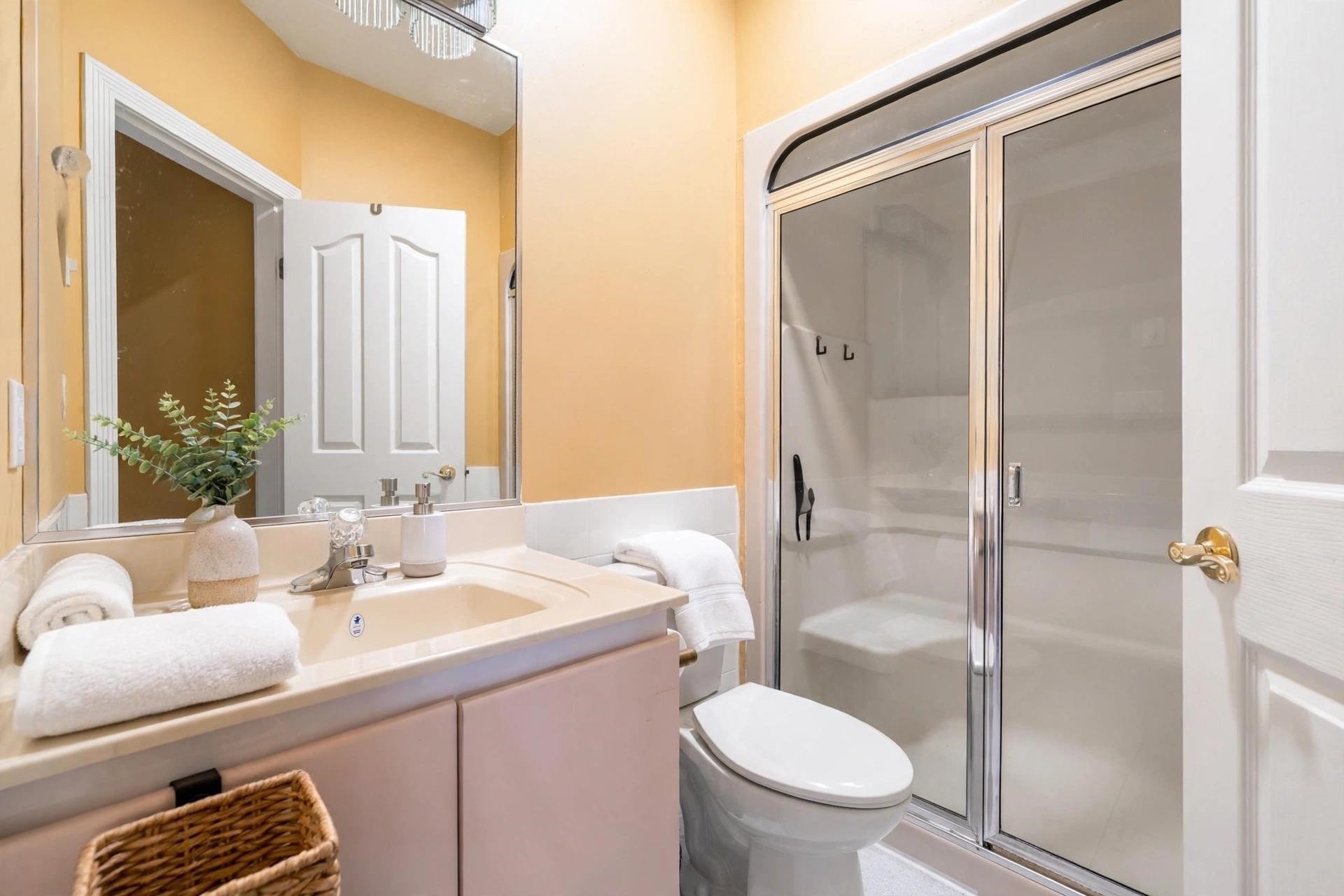 7591 Gilbert Road, Richmond, BC