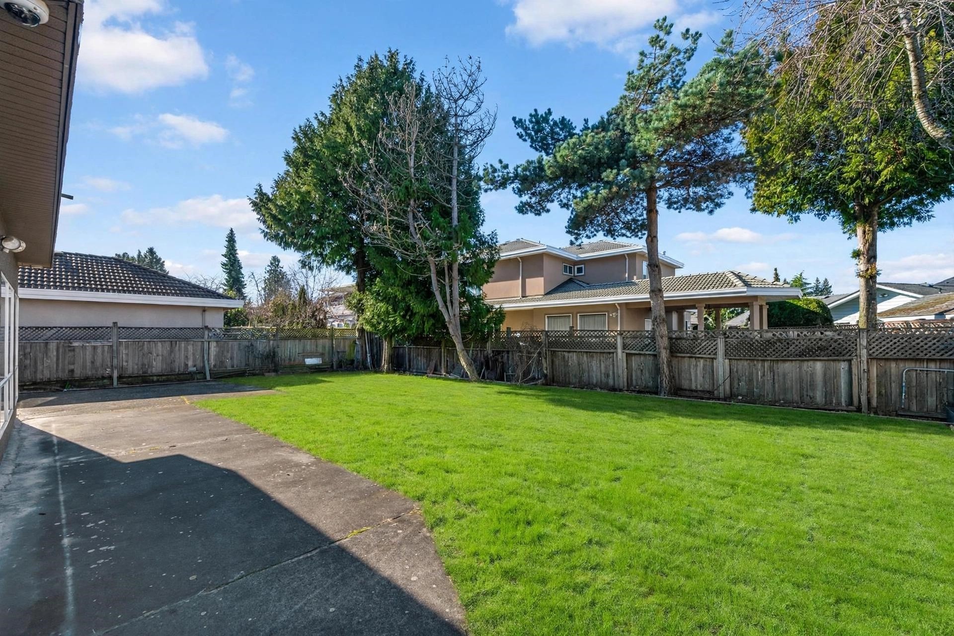 7591 Gilbert Road, Richmond, BC