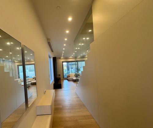 1076 Park Drive, Vancouver, BC - Indoor Photo Showing Other Room
