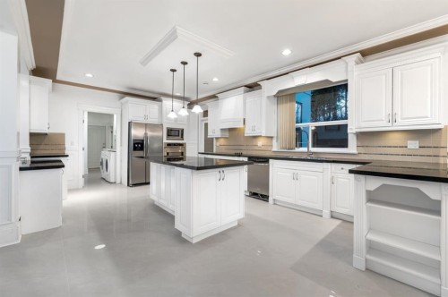 9871 Pigott Road, Richmond, BC - Indoor Photo Showing Kitchen With Stainless Steel Kitchen With Upgraded Kitchen