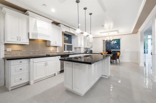 9871 Pigott Road, Richmond, BC - Indoor Photo Showing Kitchen With Upgraded Kitchen