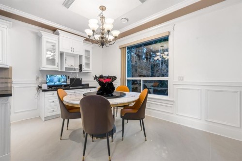 9871 Pigott Road, Richmond, BC - Indoor Photo Showing Dining Room