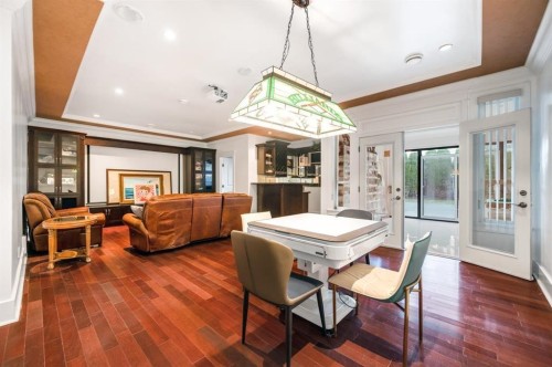 9871 Pigott Road, Richmond, BC - Indoor Photo Showing Dining Room With Fireplace