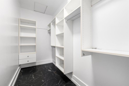 9871 Pigott Road, Richmond, BC - Indoor With Storage