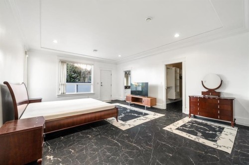 9871 Pigott Road, Richmond, BC - Indoor