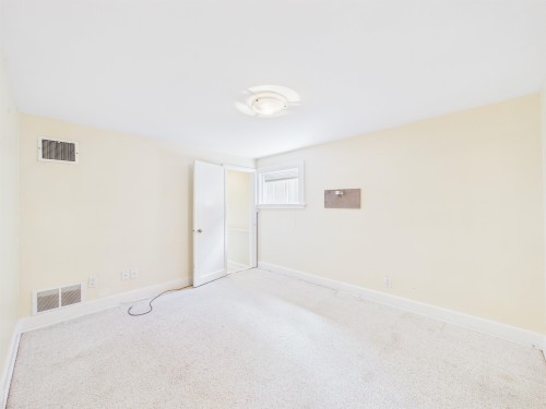3035 5Th Avenue W, Vancouver, BC - Indoor Photo Showing Other Room