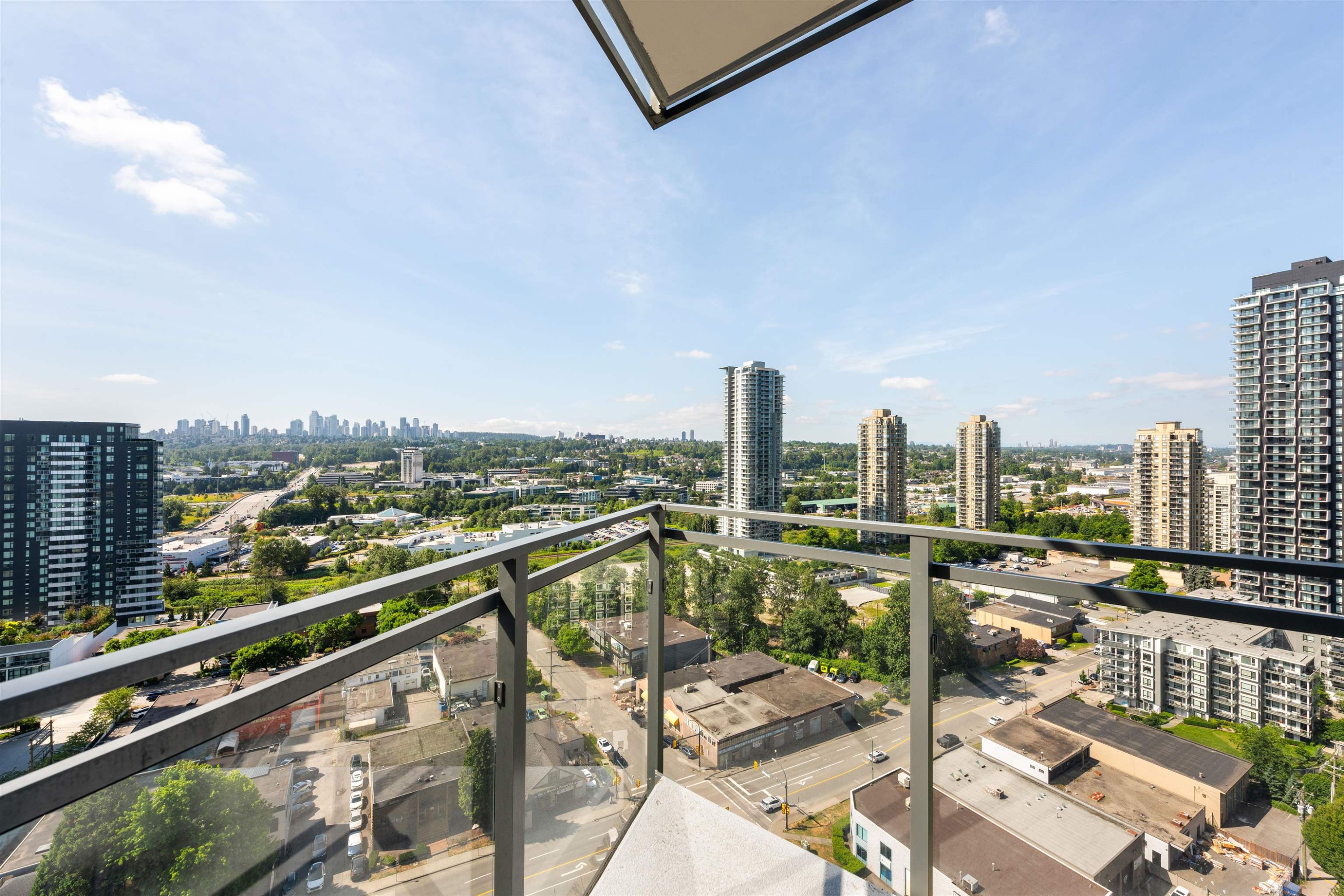 1808-2085 Skyline Crescent, Burnaby, BC - Outdoor With View