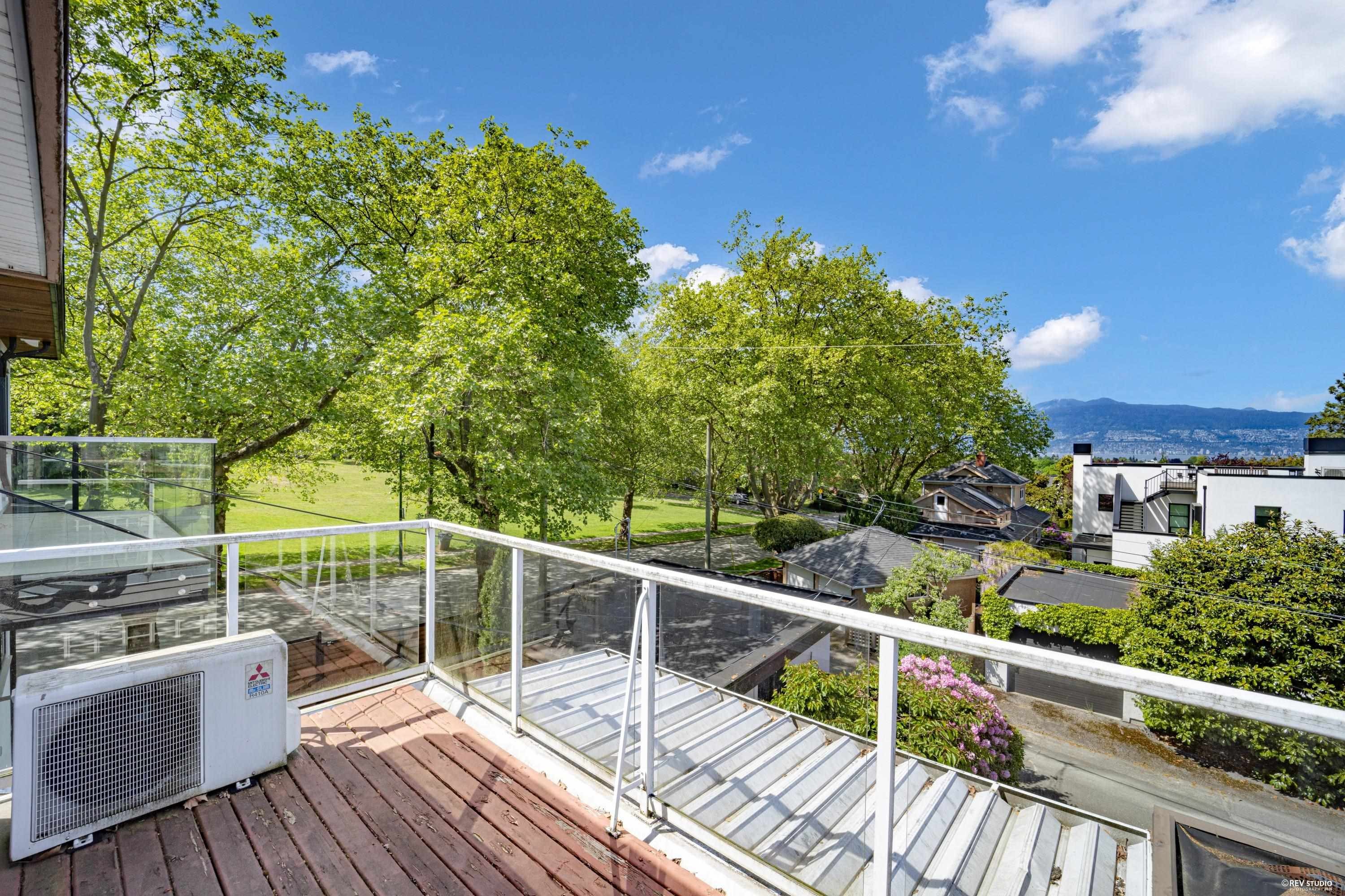 3191 23Rd Avenue W, Vancouver, BC - Outdoor With Balcony