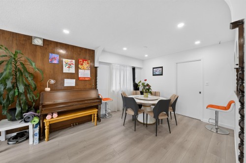 4657 Slocan Street, Vancouver, BC - Indoor Photo Showing Other Room