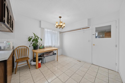 4657 Slocan Street, Vancouver, BC - Indoor Photo Showing Other Room
