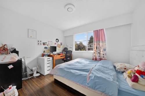 4657 Slocan Street, Vancouver, BC - Indoor Photo Showing Bedroom