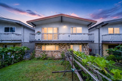 4657 Slocan Street, Vancouver, BC - Outdoor With Deck Patio Veranda