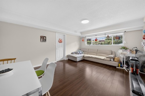 4657 Slocan Street, Vancouver, BC - Indoor