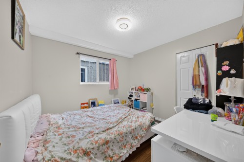 4657 Slocan Street, Vancouver, BC - Indoor Photo Showing Bedroom