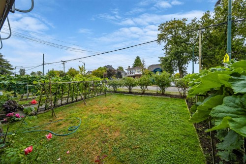 4657 Slocan Street, Vancouver, BC - Outdoor