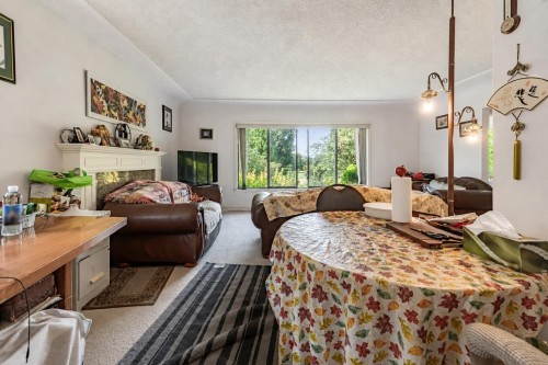 3026 Garden Drive, Vancouver, BC - Indoor With Fireplace