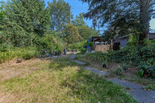 3026 Garden Drive, Vancouver, BC - Outdoor