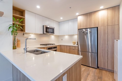 412-750 Dogwood Street  Coquitlam, BC V3J 4B7
