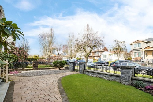 172 46Th Avenue W, Vancouver, BC 