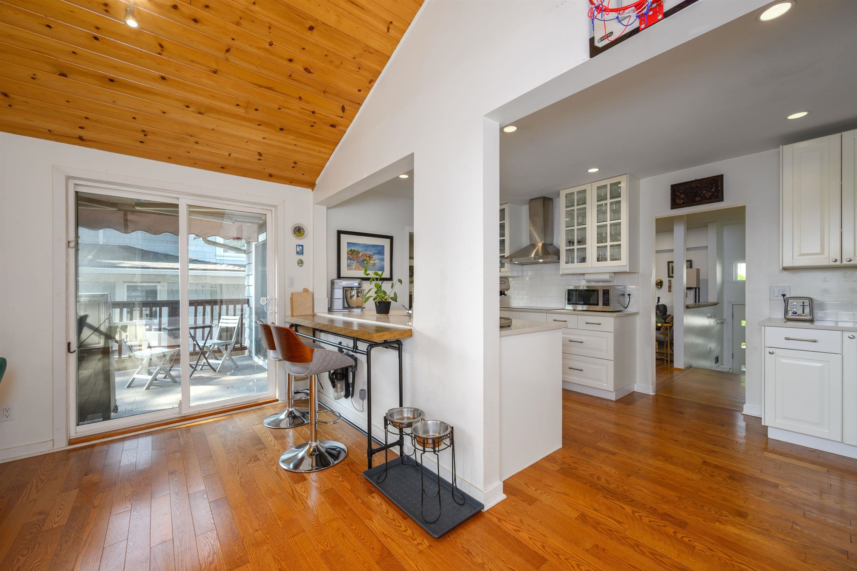 3342 Fromme Road, North Vancouver, BC - Indoor Photo Showing Other Room