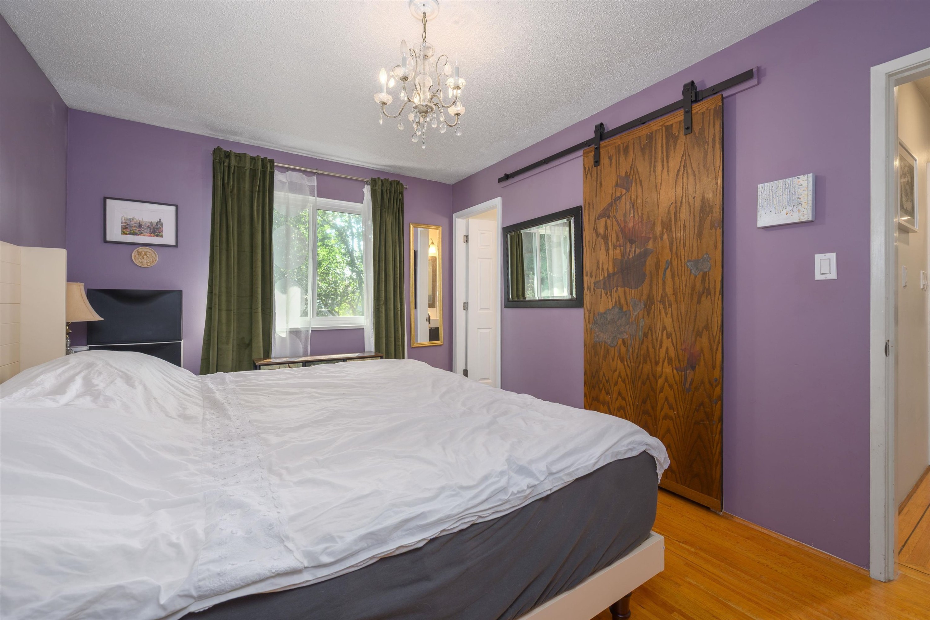 3342 Fromme Road, North Vancouver, BC - Indoor Photo Showing Bedroom