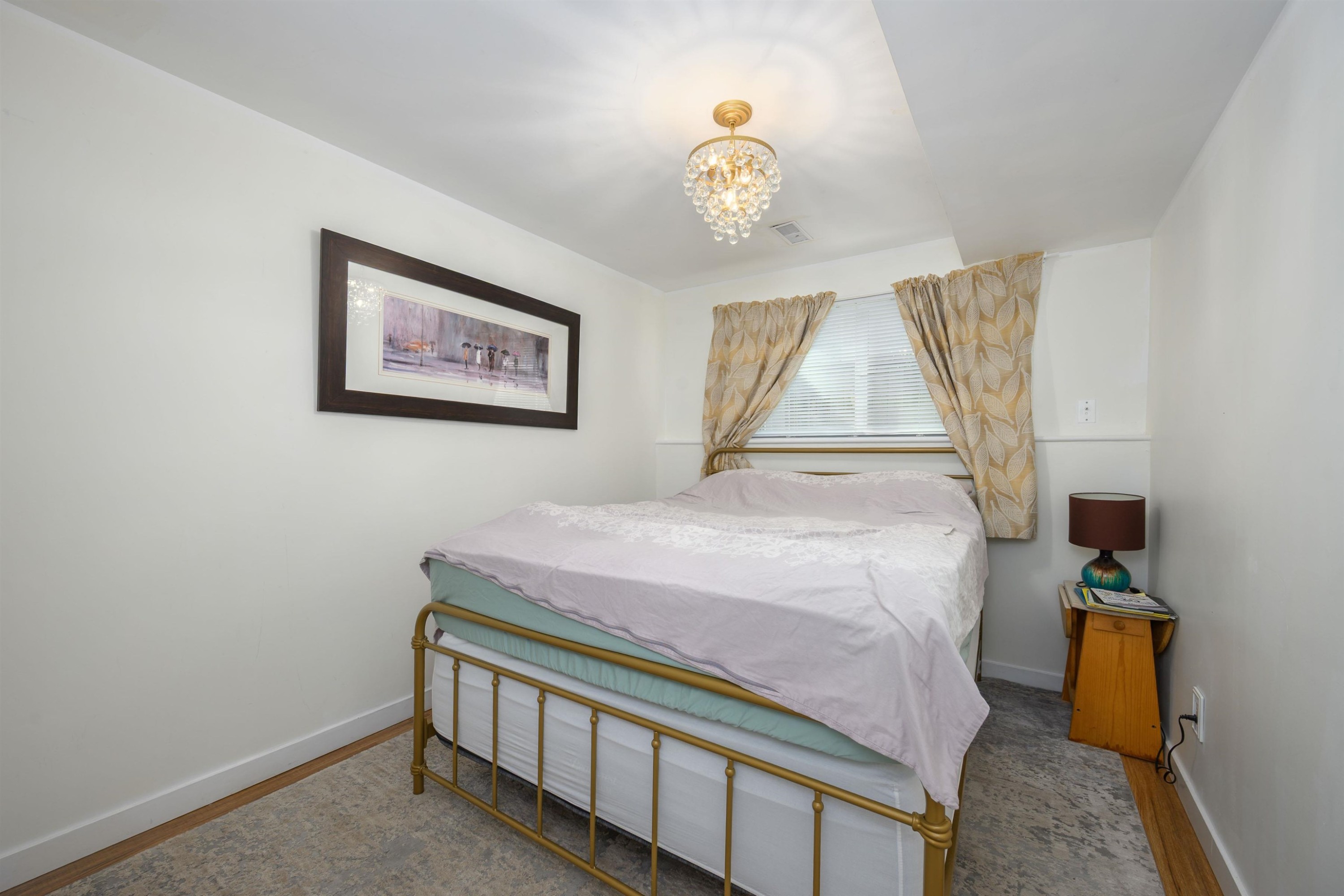 3342 Fromme Road, North Vancouver, BC - Indoor Photo Showing Bedroom