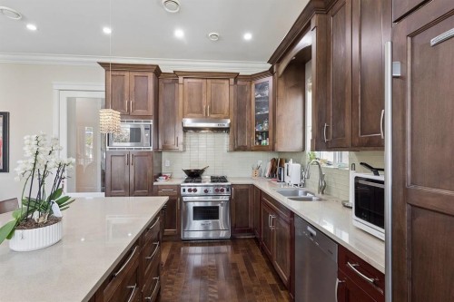 2911 35Th Avenue W, Vancouver, BC 