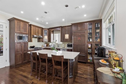 2911 35Th Avenue W, Vancouver, BC 