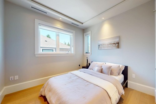 4014 36Th Avenue W, Vancouver, BC - Indoor Photo Showing Bedroom