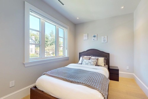 4014 36Th Avenue W, Vancouver, BC - Indoor Photo Showing Bedroom