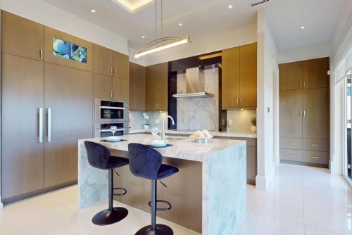 4014 36Th Avenue W, Vancouver, BC - Indoor Photo Showing Kitchen With Upgraded Kitchen