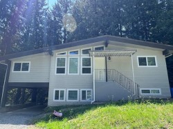12193 Rothsay St Maple Ridge, BC V2W 1E2
