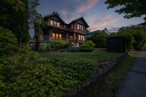 2937 45Th Avenue W, Vancouver, BC 