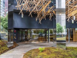 303-1568 Alberni Street Vancouver, BC V6G 0E3