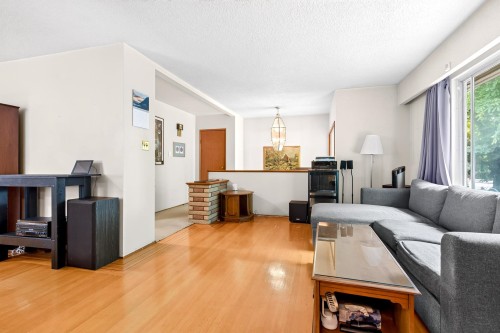 2175 Waverley Avenue, Vancouver, BC 