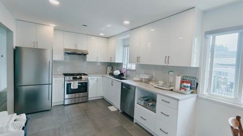 5863 Joyce Street, Vancouver, BC 