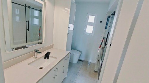 5863 Joyce Street, Vancouver, BC 