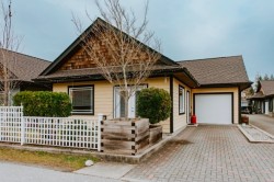 766 Gerussi Lane Gibsons, BC V0N 1V7