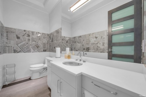 4055 39Th Avenue W, Vancouver, BC 
