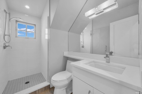 4055 39Th Avenue W, Vancouver, BC 