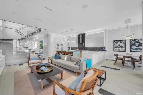 4055 39Th Avenue W, Vancouver, BC 