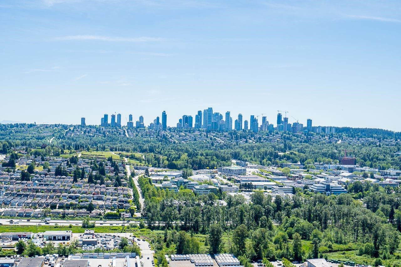 3907-4890 Lougheed Highway, Burnaby, BC