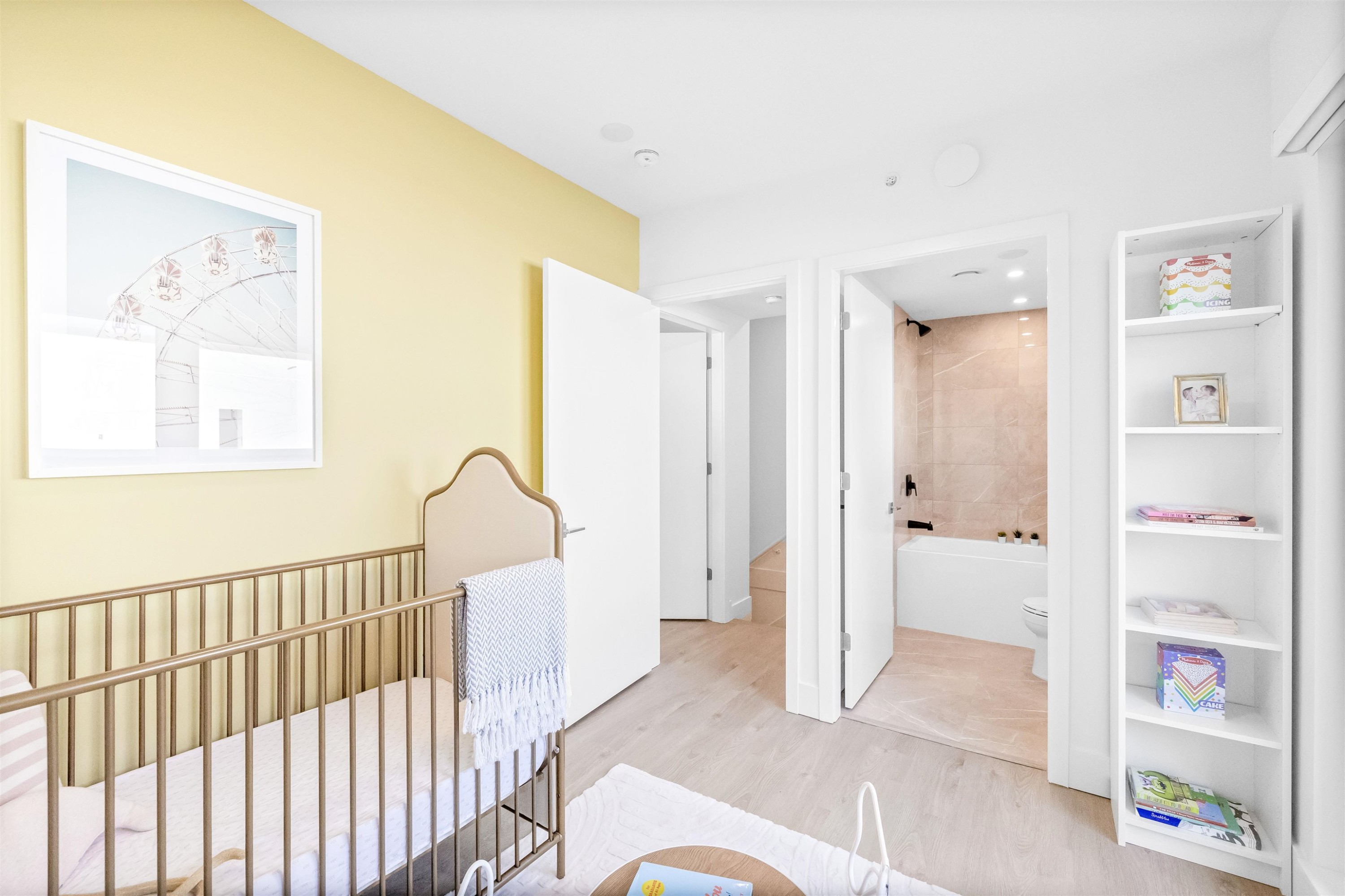 2069 1St Avenue E, Vancouver, BC