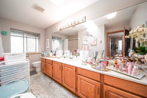 5343 Monte Bre Crescent, West Vancouver, BC 
